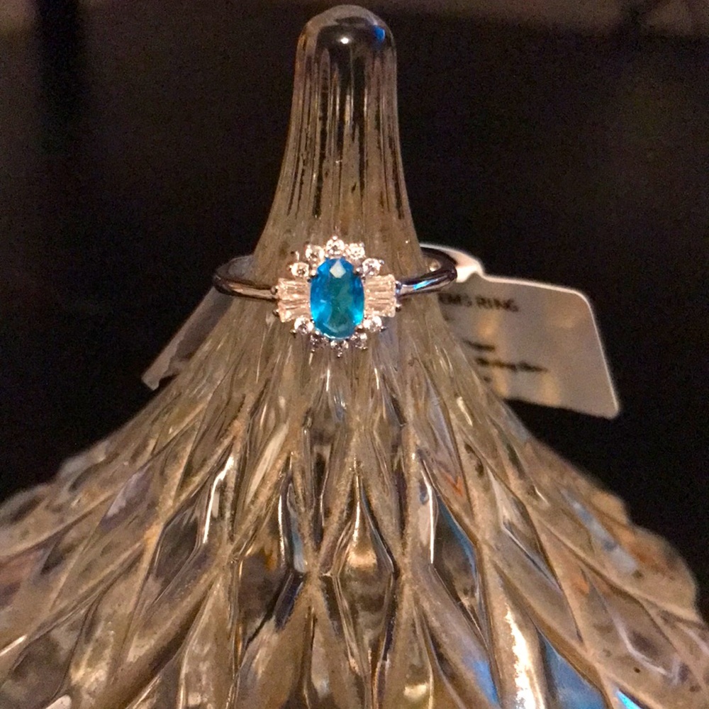 925 Sterling Silver Blue Topaz ring